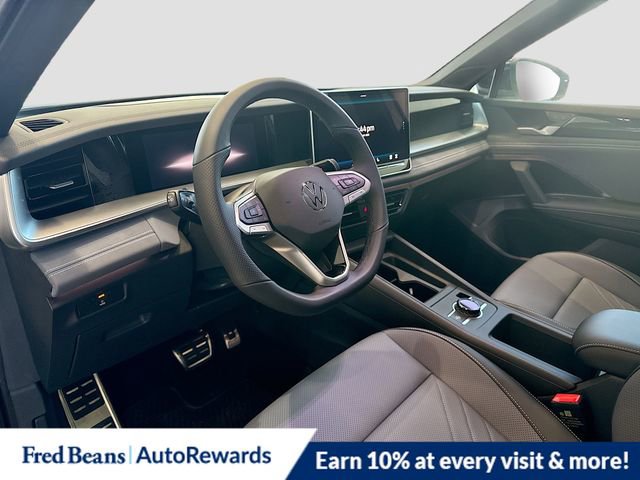 New 2026 Volkswagen Tiguan SE R-Line image 6
