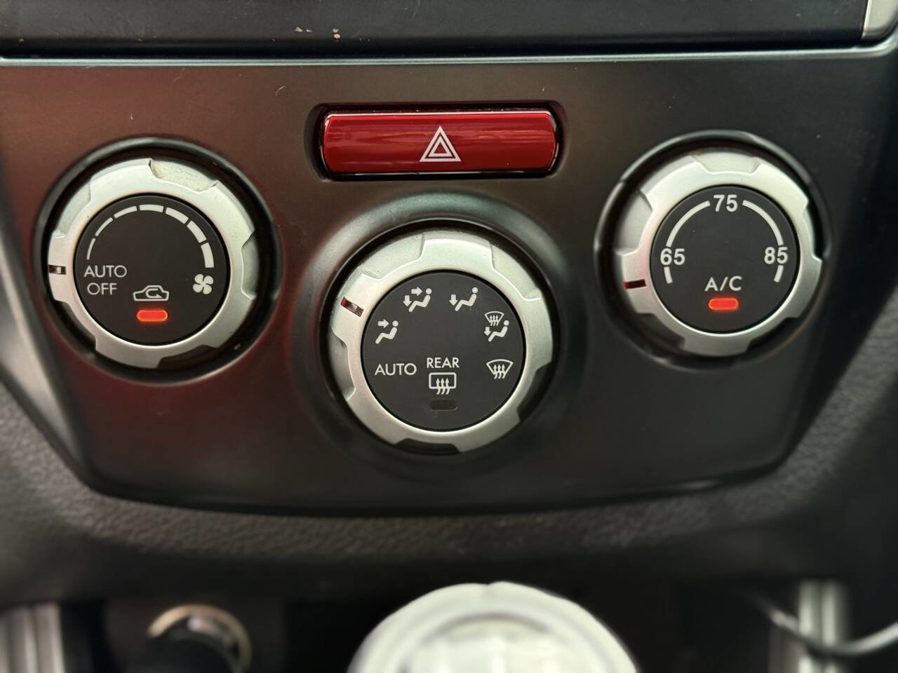 Used 2013 Subaru Impreza WRX Limited w/ Popular Pkg 2B image 30