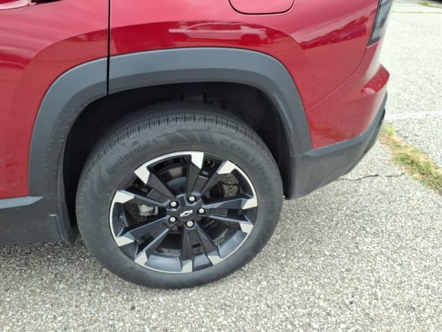 Used 2025 Chevrolet Equinox RS w/ Safety and Technology Package AWD/4WD image 4
