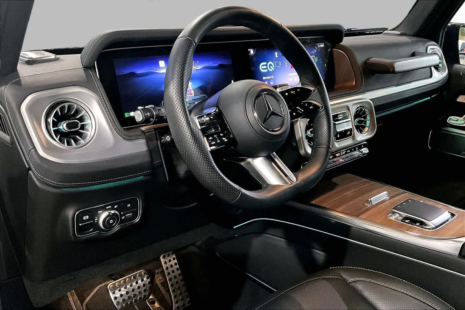 Certified 2025 Mercedes-Benz G 580 w/ EQ Technology image 16