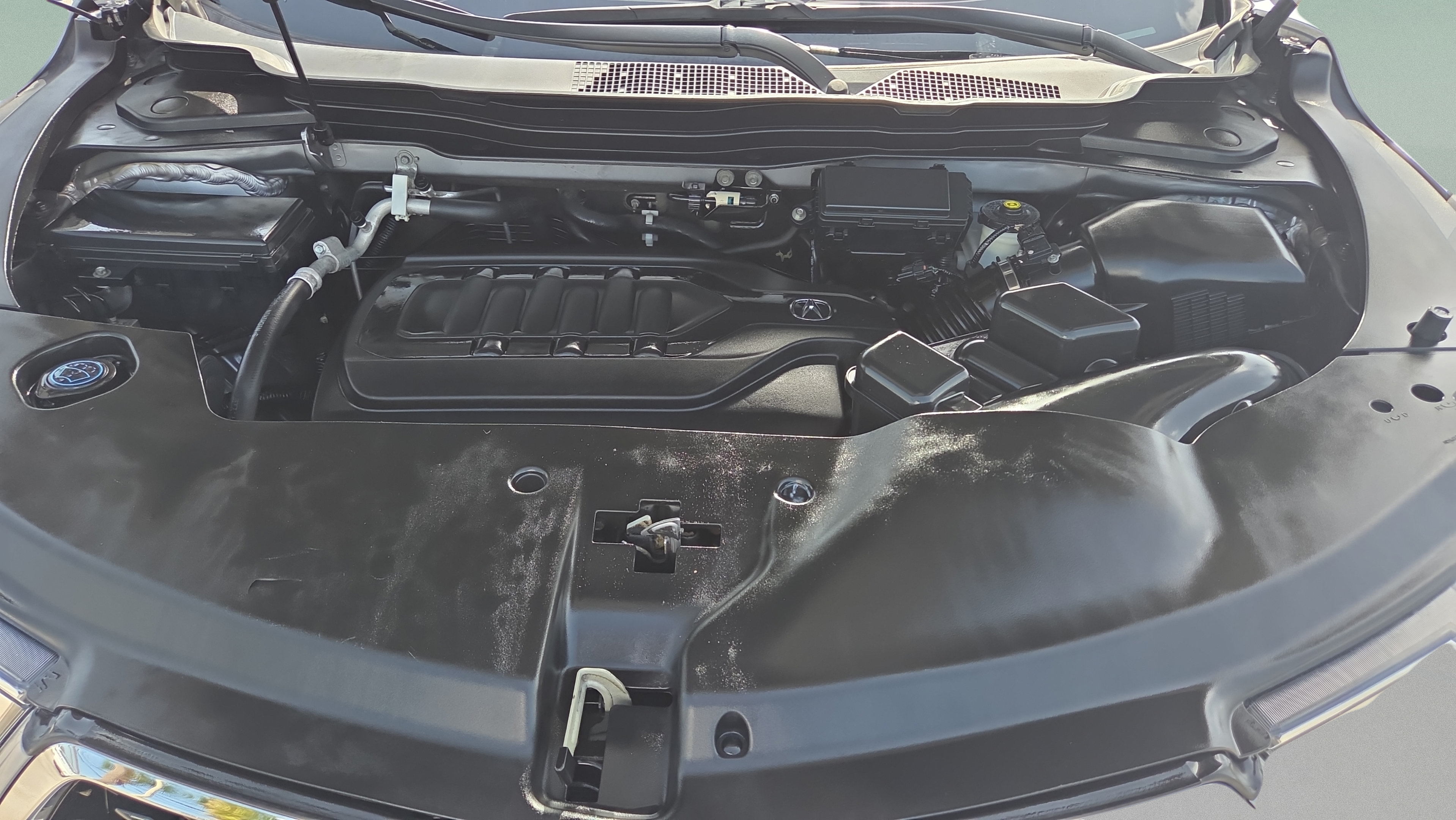 Used 2018 Acura MDX SH-AWD w/ Technology Package image 18