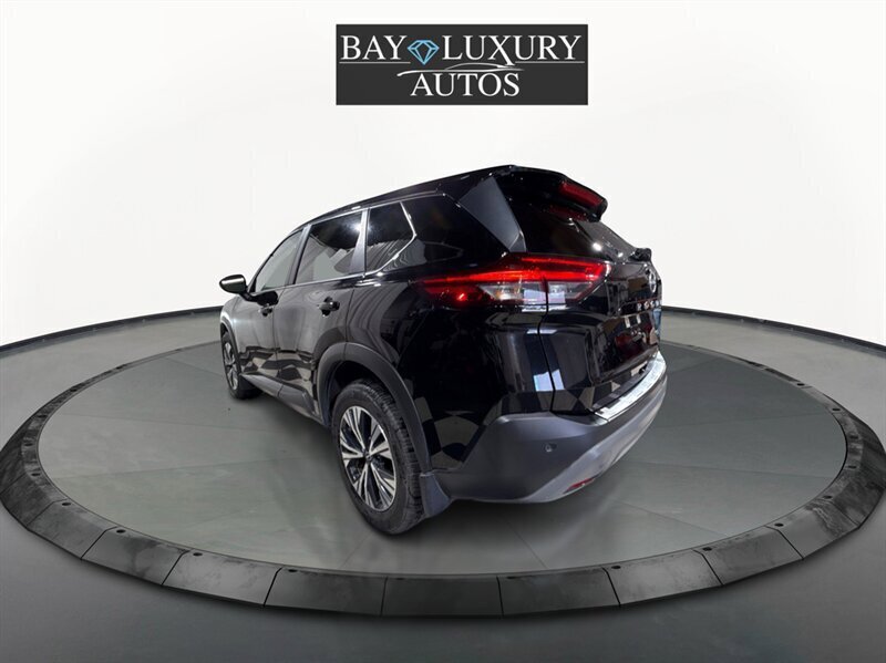 Used 2023 Nissan Rogue SV image 32