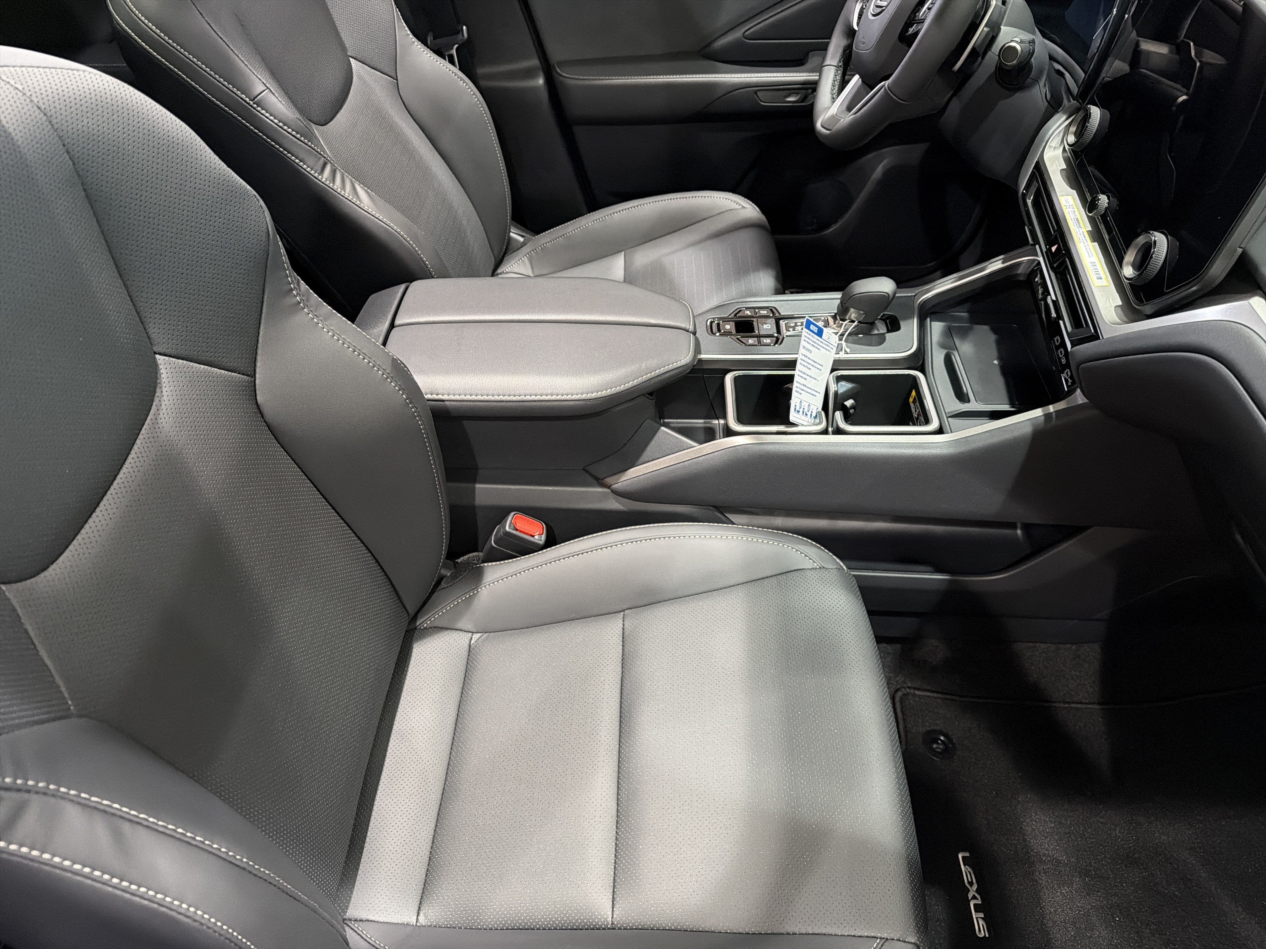 New 2026 Lexus TX 350 AWD image 30