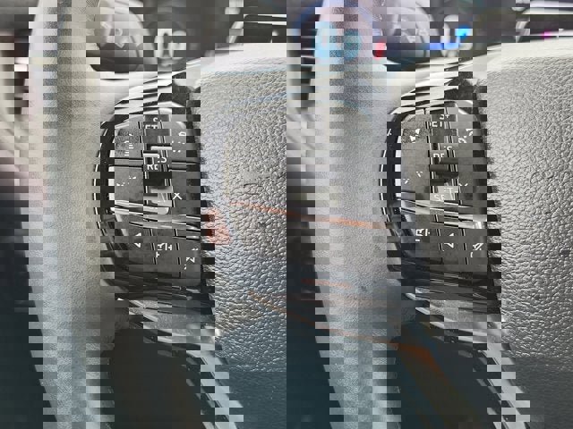 Used 2025 Ford Explorer Platinum w/ LUX Leather Package image 21