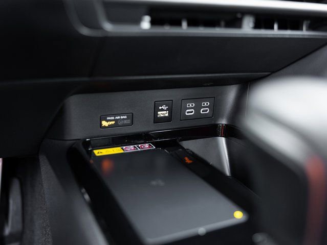 Used 2025 Toyota Camry XSE image 24