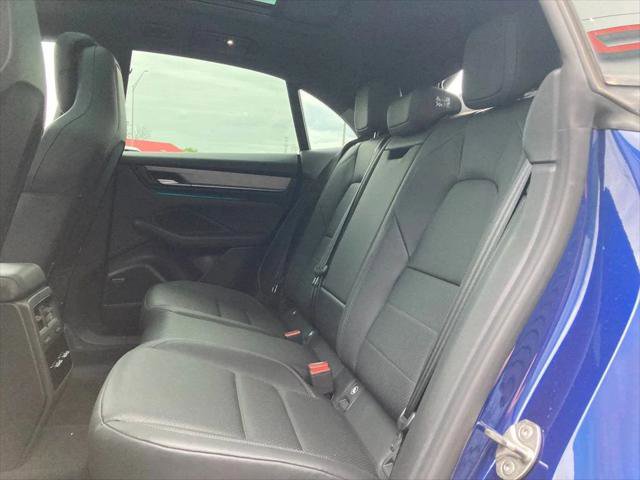Used 2024 Porsche Macan 4 Electric image 29