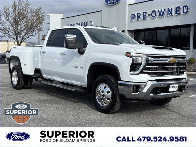 Used 2025 Chevrolet Silverado 3500 LTZ w/ LTZ Convenience Package image 1