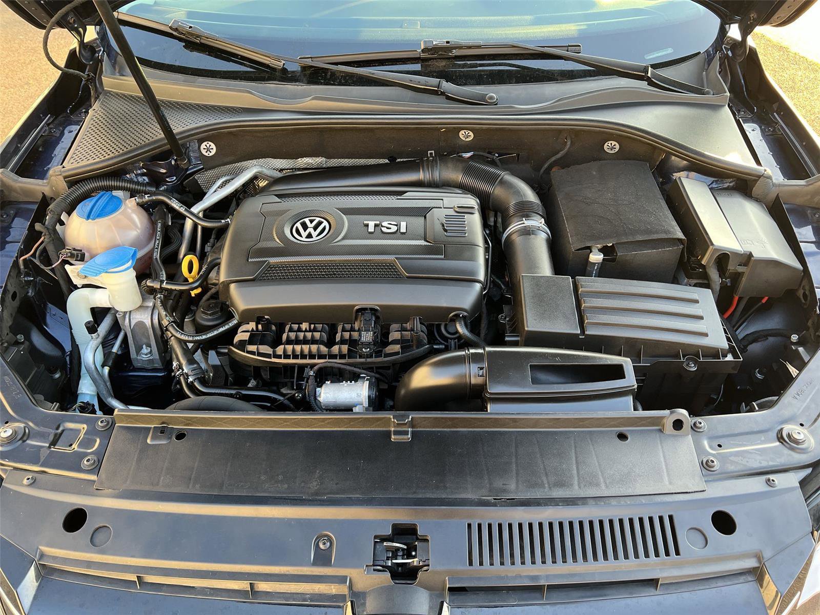 Used 2014 Volkswagen Passat 1.8T S image 21