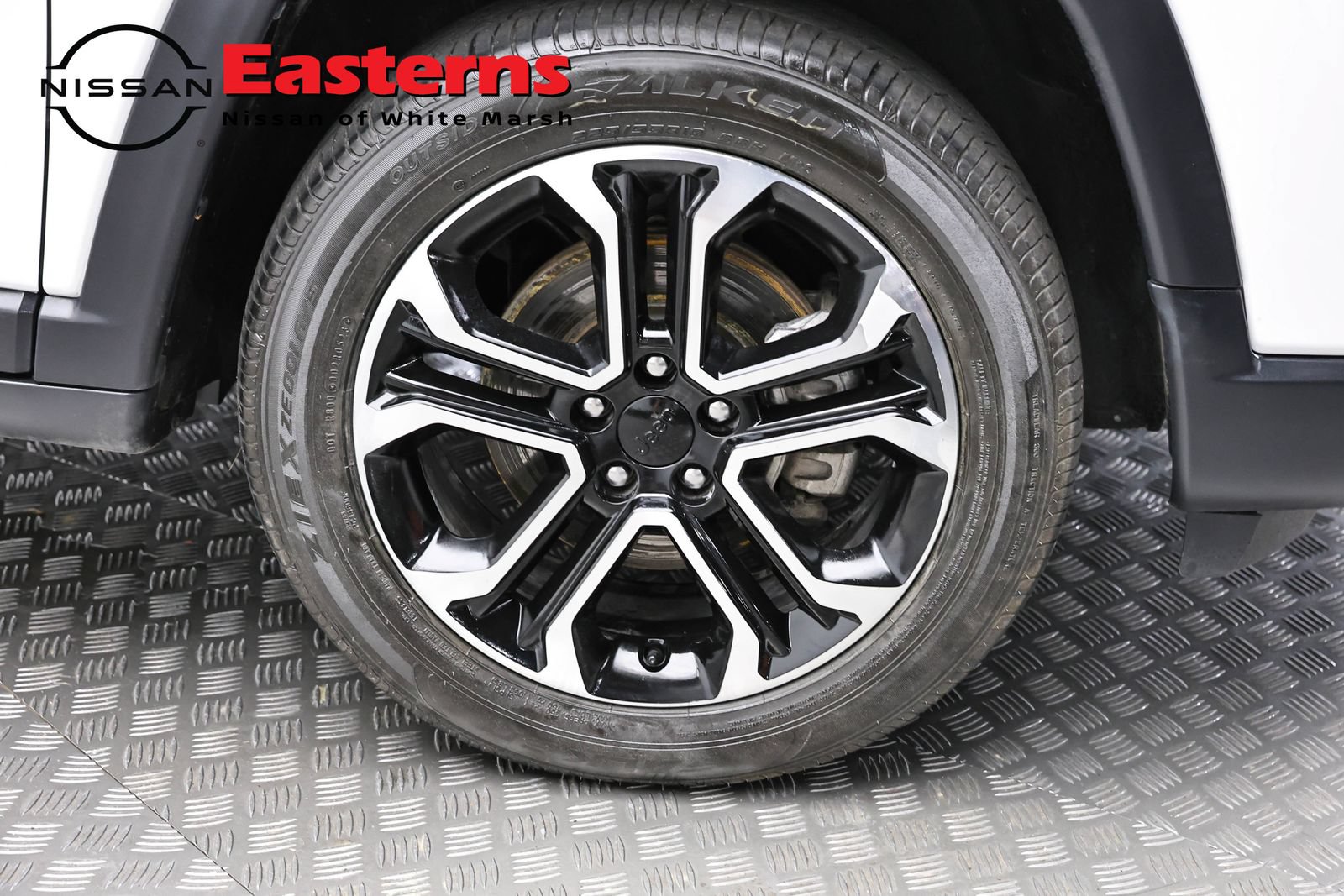 Used 2022 Jeep Compass Limited AWD/4WD image 30