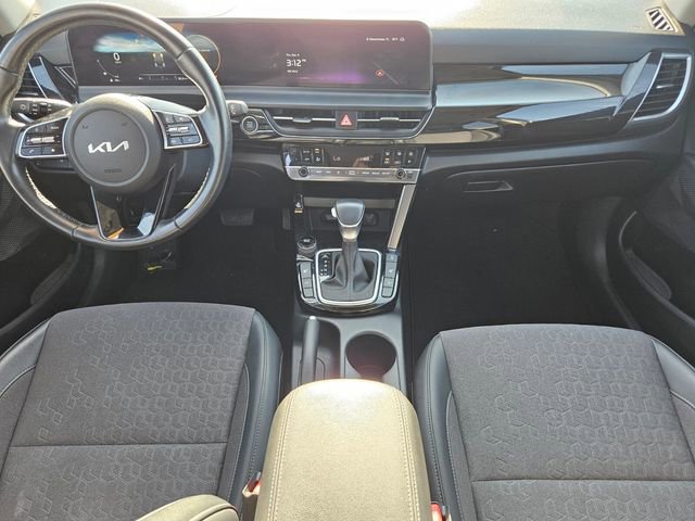 Used 2024 Kia Seltos S image 8