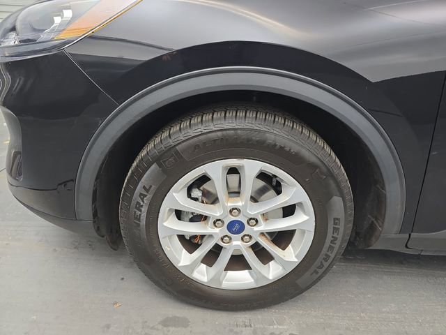 Used 2022 Ford Escape SE image 15