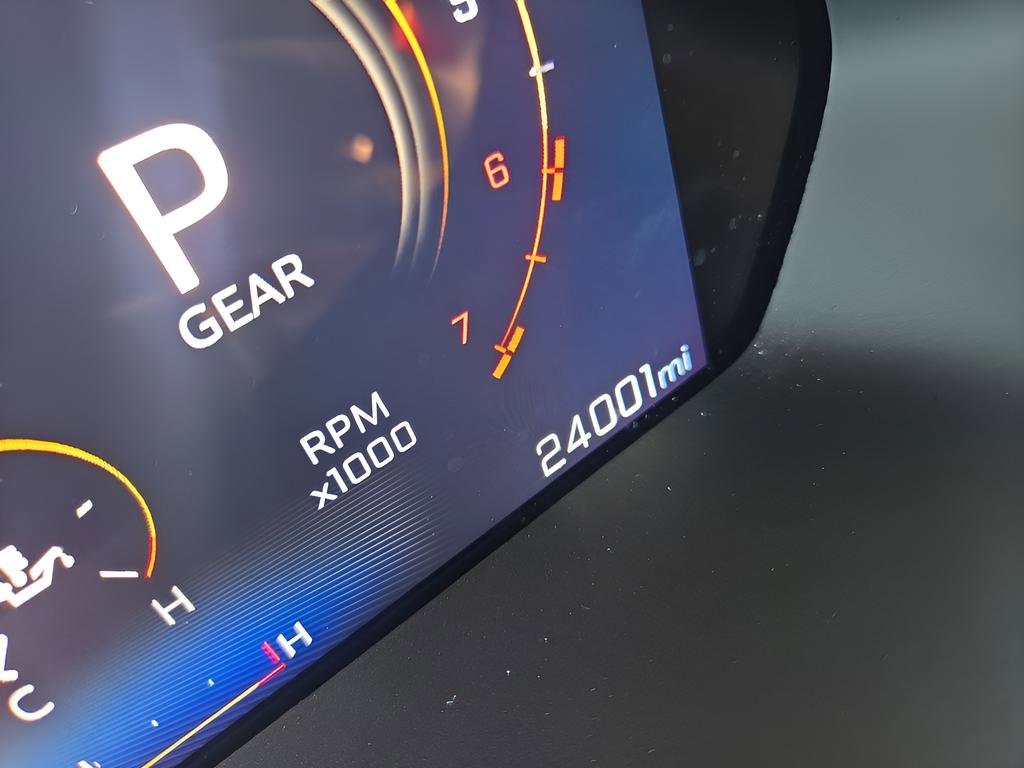 Used 2024 Chevrolet Colorado Z71 w/ Z71 Convenience Package 2 image 31