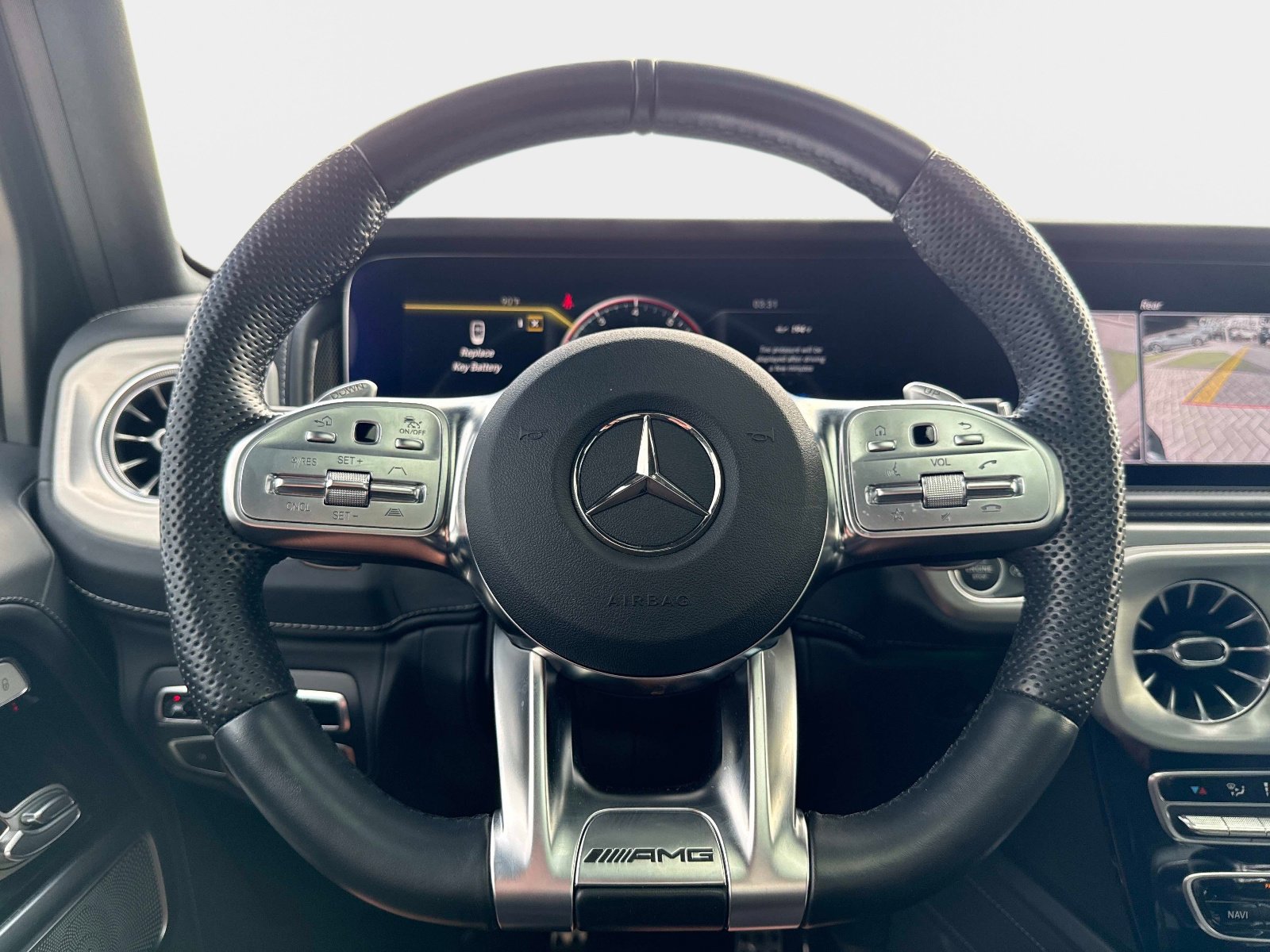 Certified 2022 Mercedes-Benz G 63 AMG 4MATIC image 27