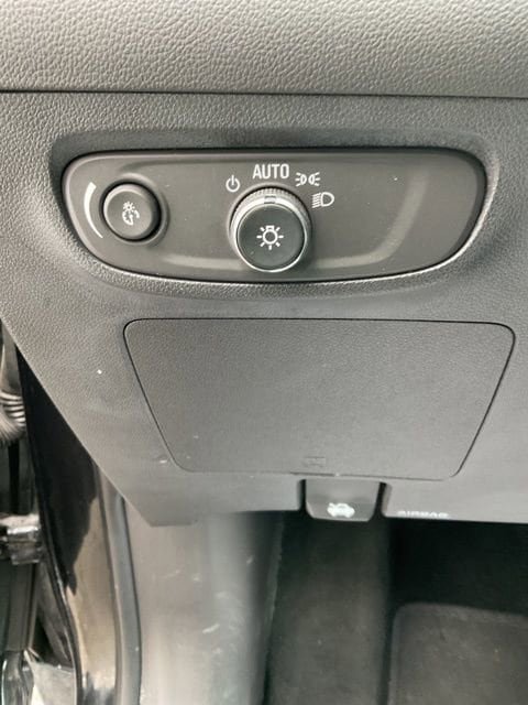 Used 2025 Buick Encore GX Preferred image 22