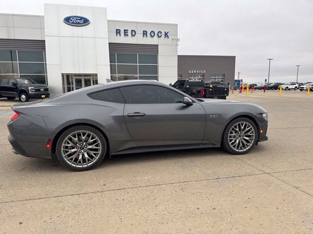 Used 2024 Ford Mustang GT Premium RWD image 6
