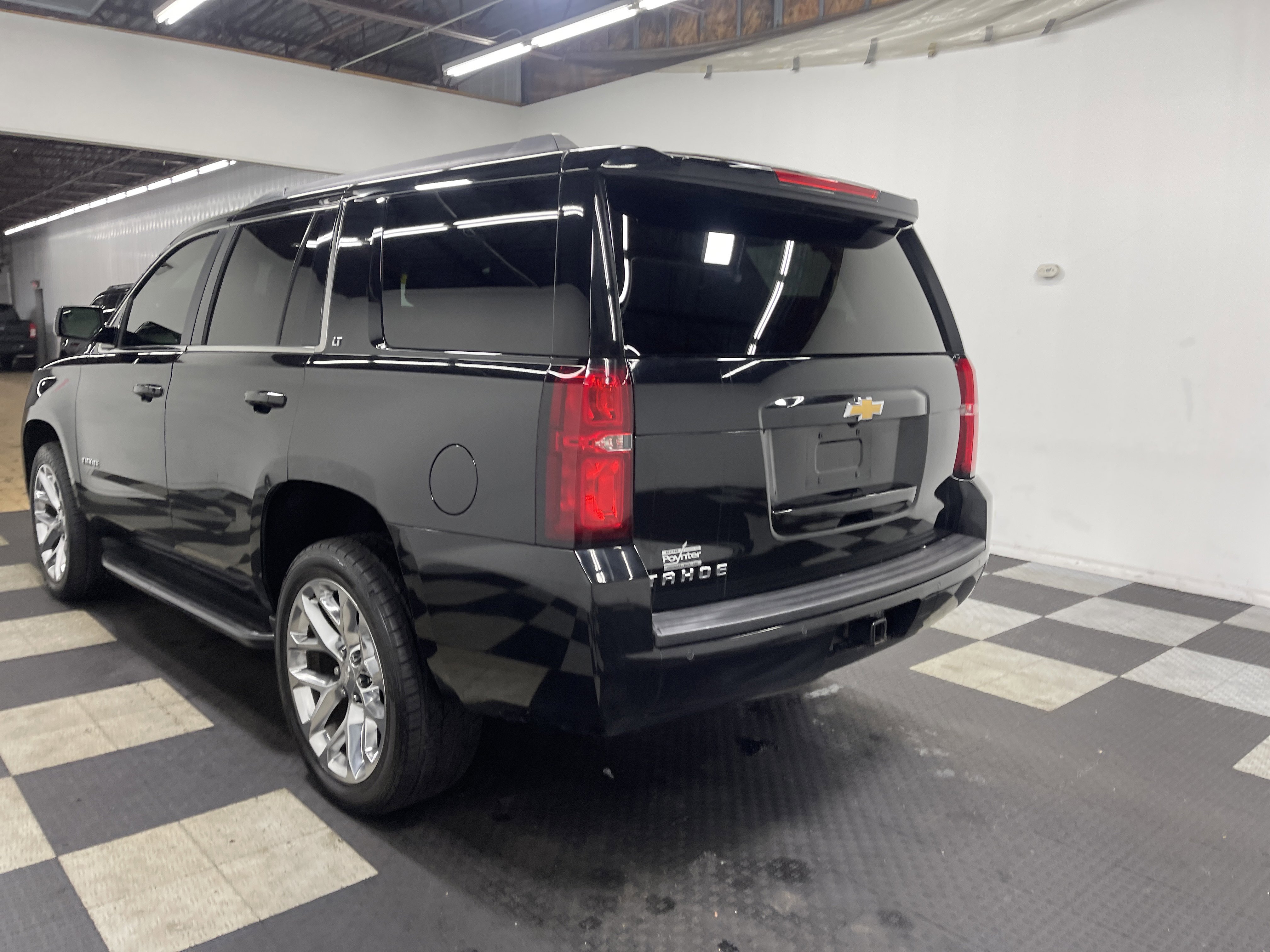 Used 2019 Chevrolet Tahoe LT image 2