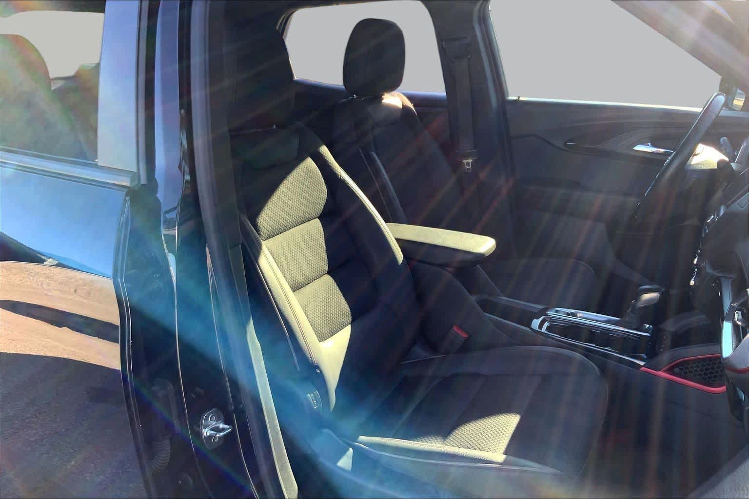 Used 2022 Chevrolet TrailBlazer RS FWD image 9