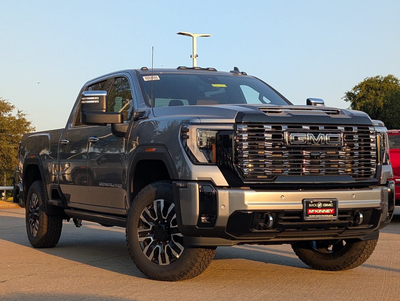 New 2026 GMC Sierra 2500 Denali Ultimate AWD/4WD image 2