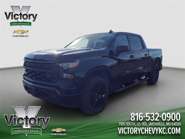 New 2025 Chevrolet Silverado 1500 Custom w/ Turbomax Blackout Package