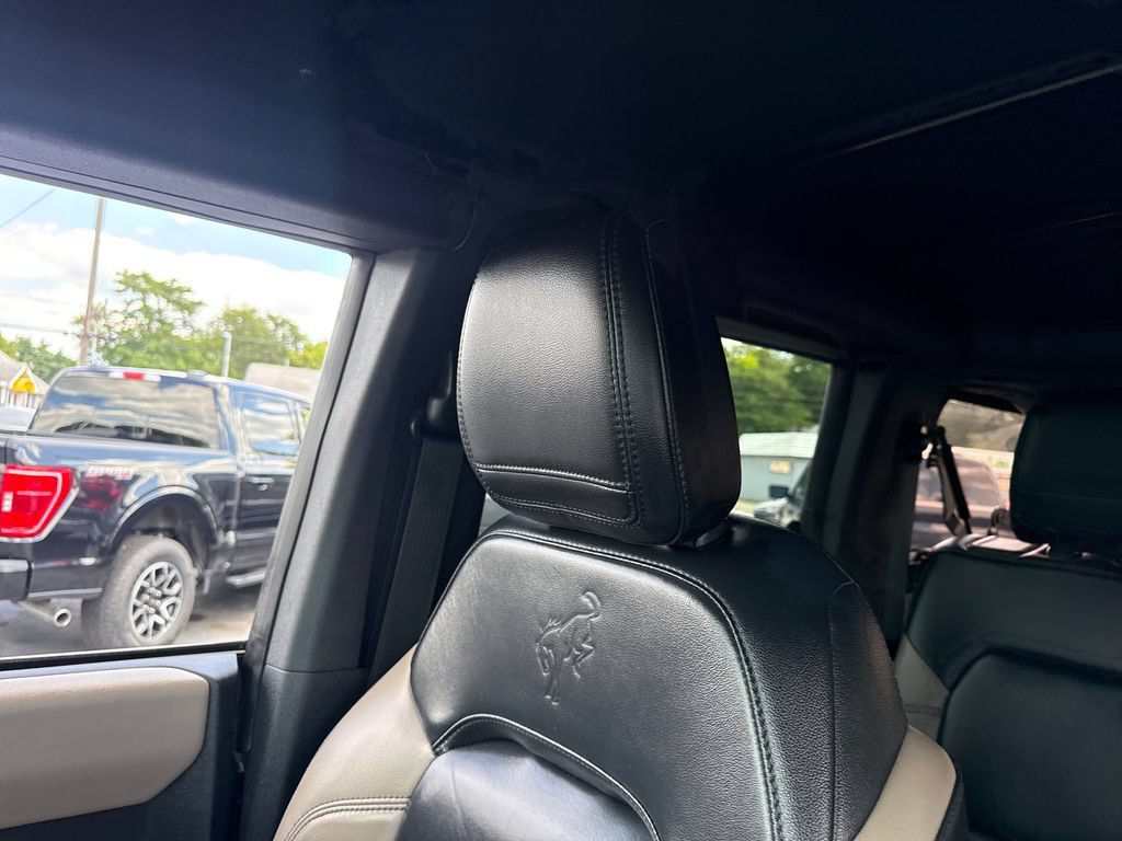 Used 2023 Ford Bronco Wildtrak AWD/4WD image 35