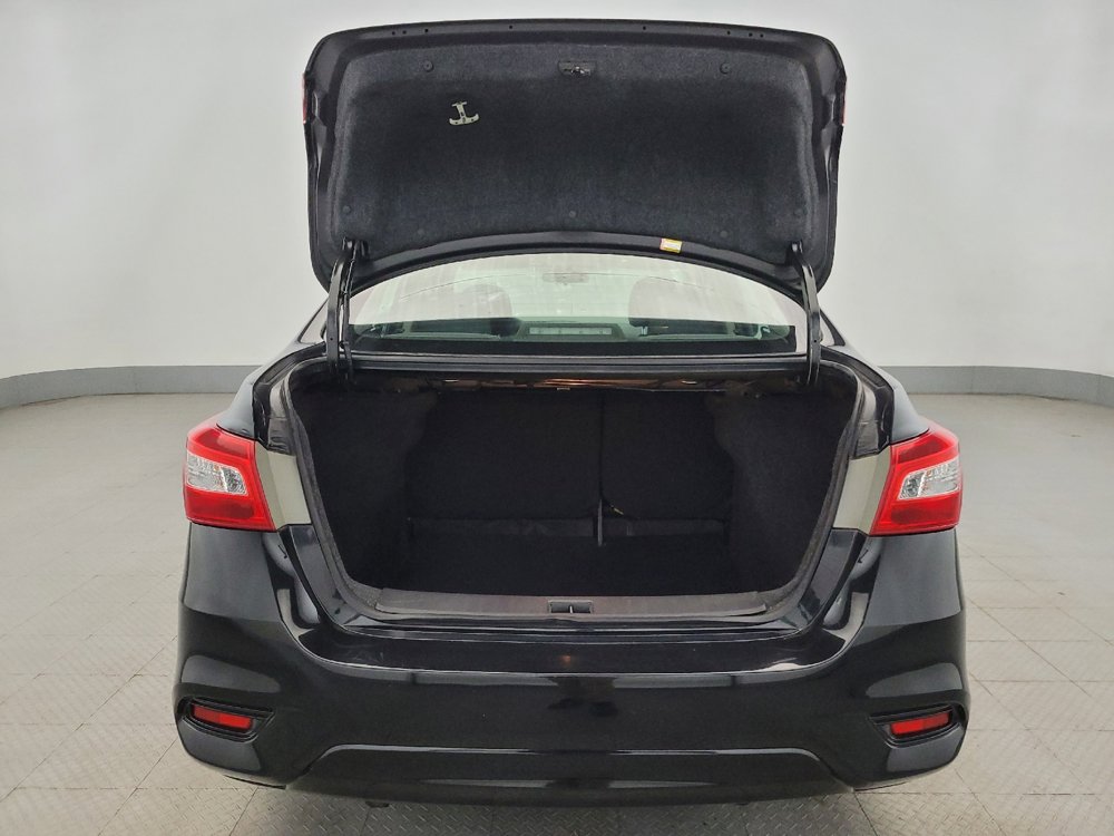 Used 2017 Nissan Sentra S image 29