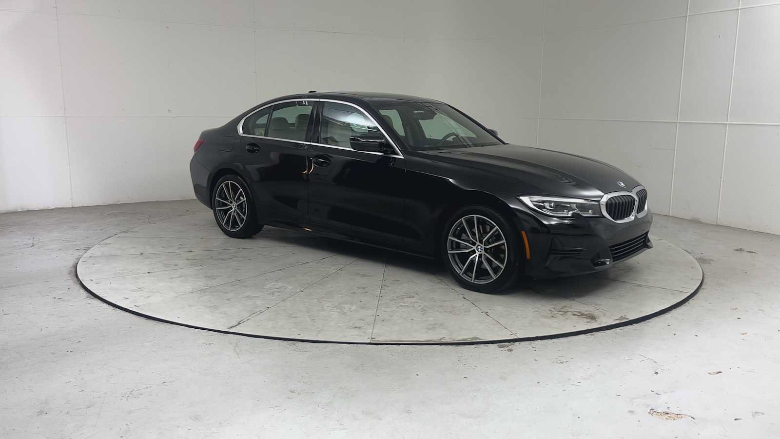 Used 2020 BMW 330i Sedan w/ Convenience Package RWD image 8