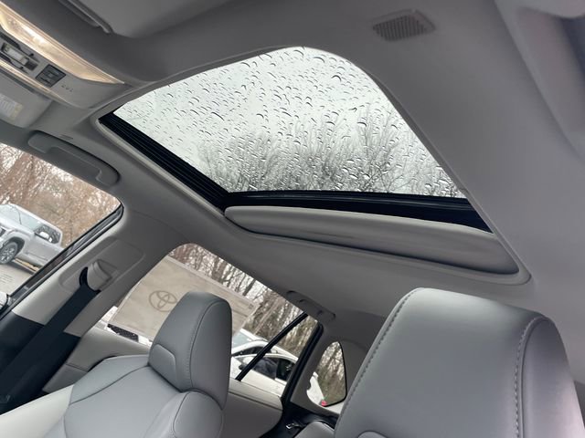 New 2025 Toyota RAV4 Limited image 39