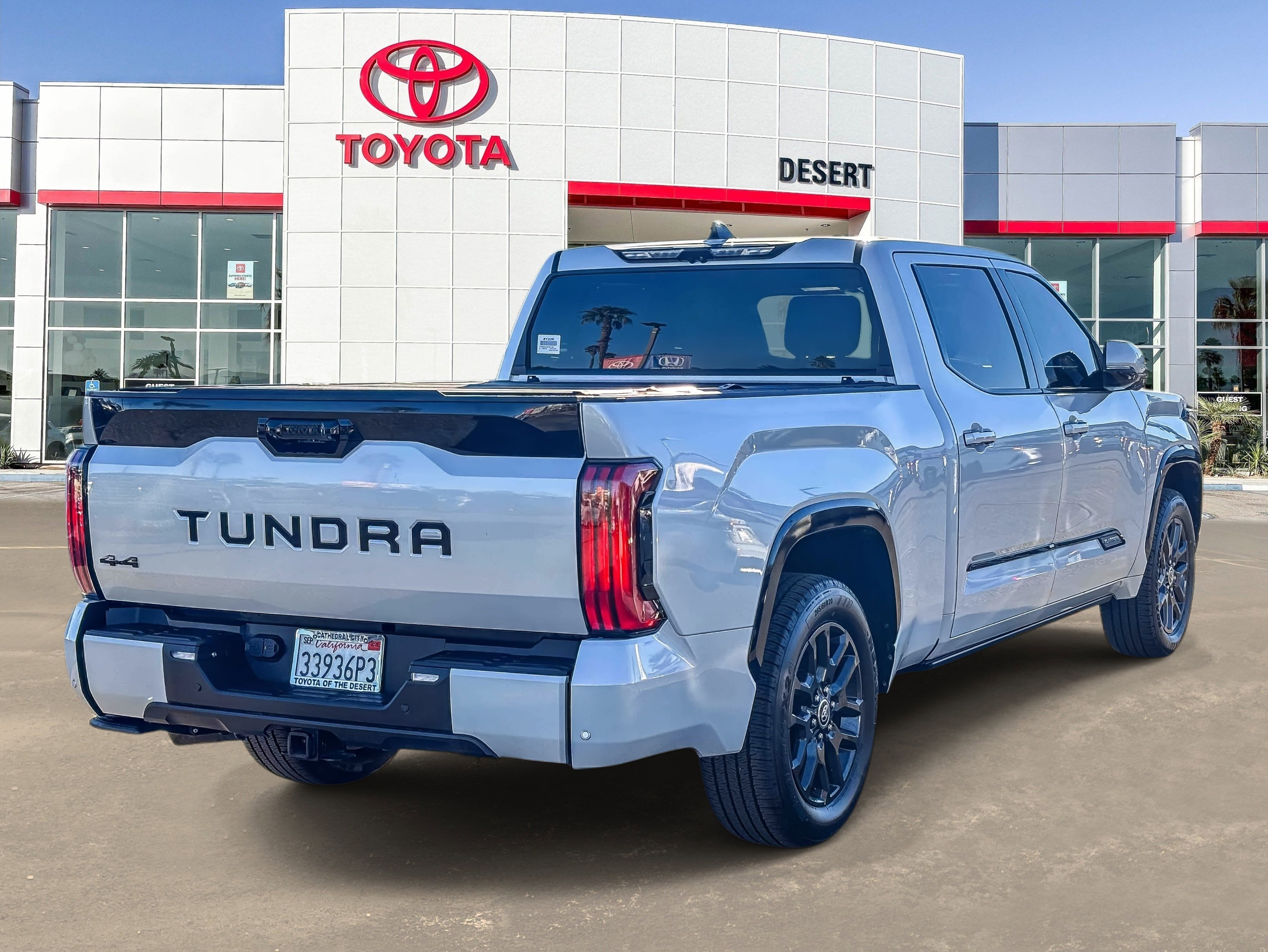 Used 2022 Toyota Tundra Platinum image 7