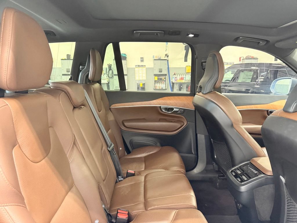 Used 2023 Volvo XC90 B6 Plus w/ Protection Package Premier AWD/4WD image 26