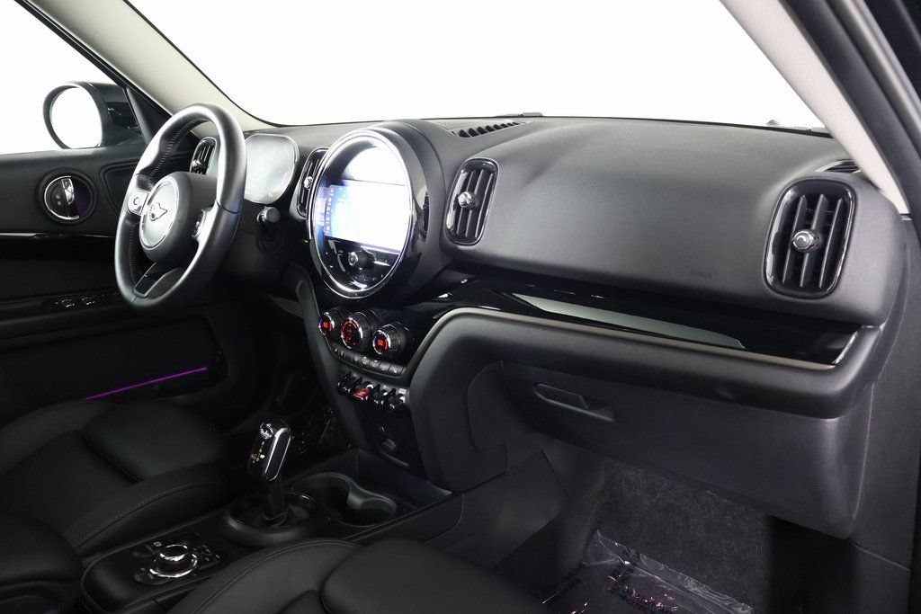 Used 2024 MINI Cooper Countryman S FWD image 9