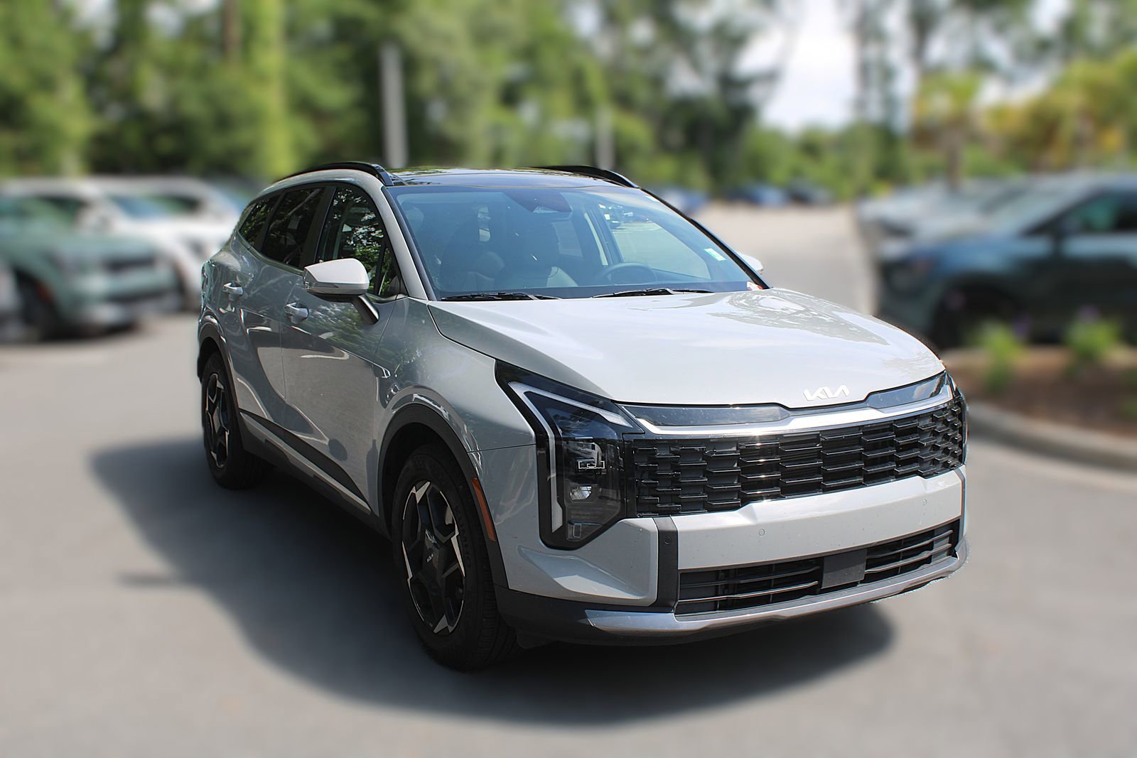 Certified 2026 Kia Sportage EX w/ EX Panorama Roof Package FWD image 16
