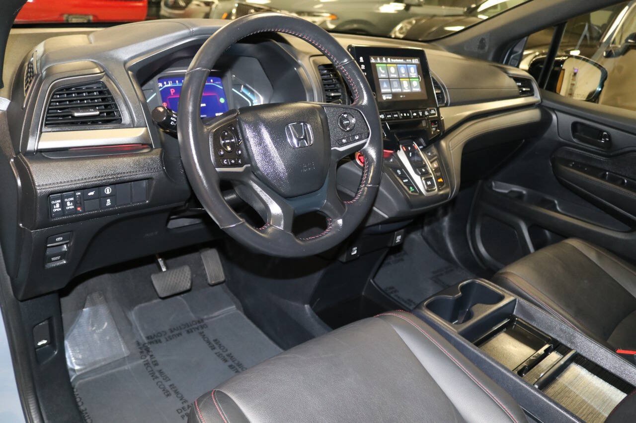 Used 2024 Honda Odyssey Sport image 79