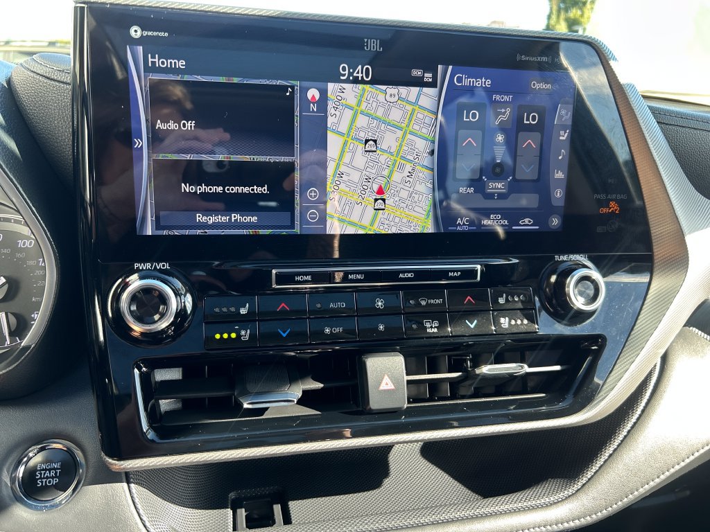 Certified 2022 Toyota Highlander Platinum AWD/4WD image 21