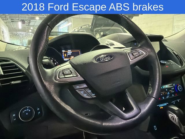 Used 2018 Ford Escape SEL AWD/4WD image 17