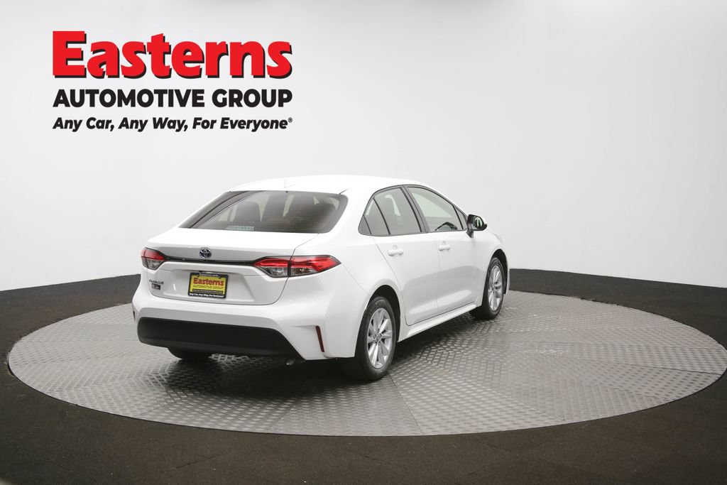Used 2024 Toyota Corolla LE w/ LE Convenience Package FWD image 39