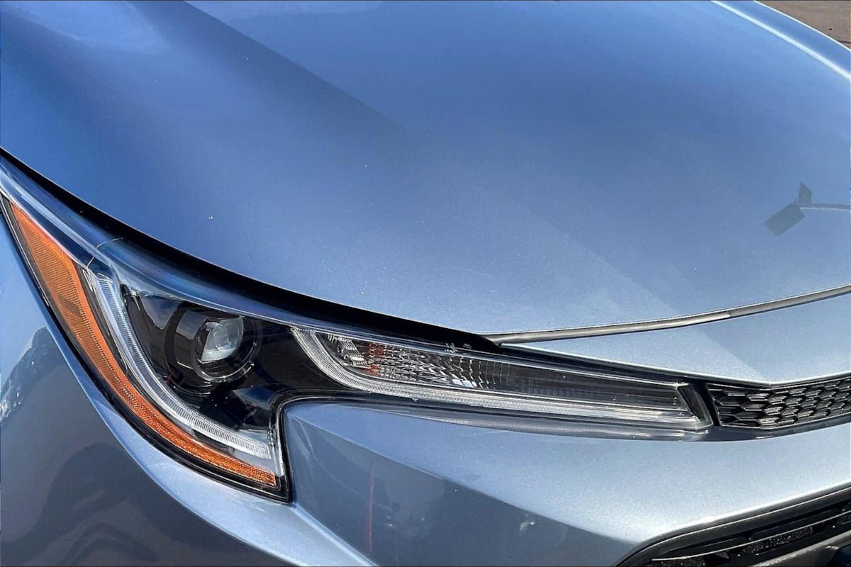 Used 2025 Toyota Corolla LE FWD image 25