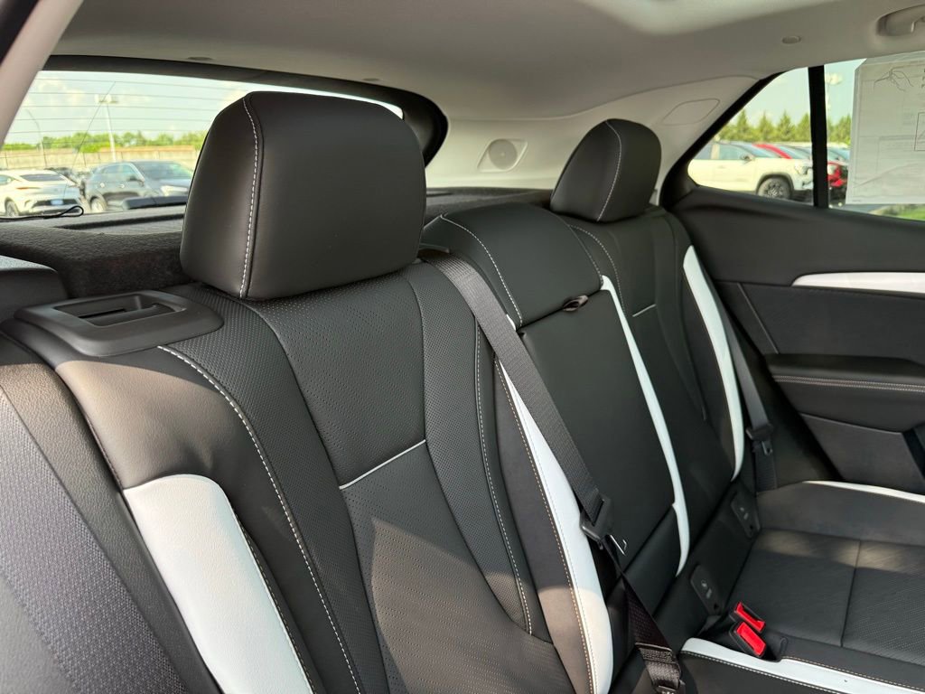 New 2025 Buick Envision Sport Touring image 32