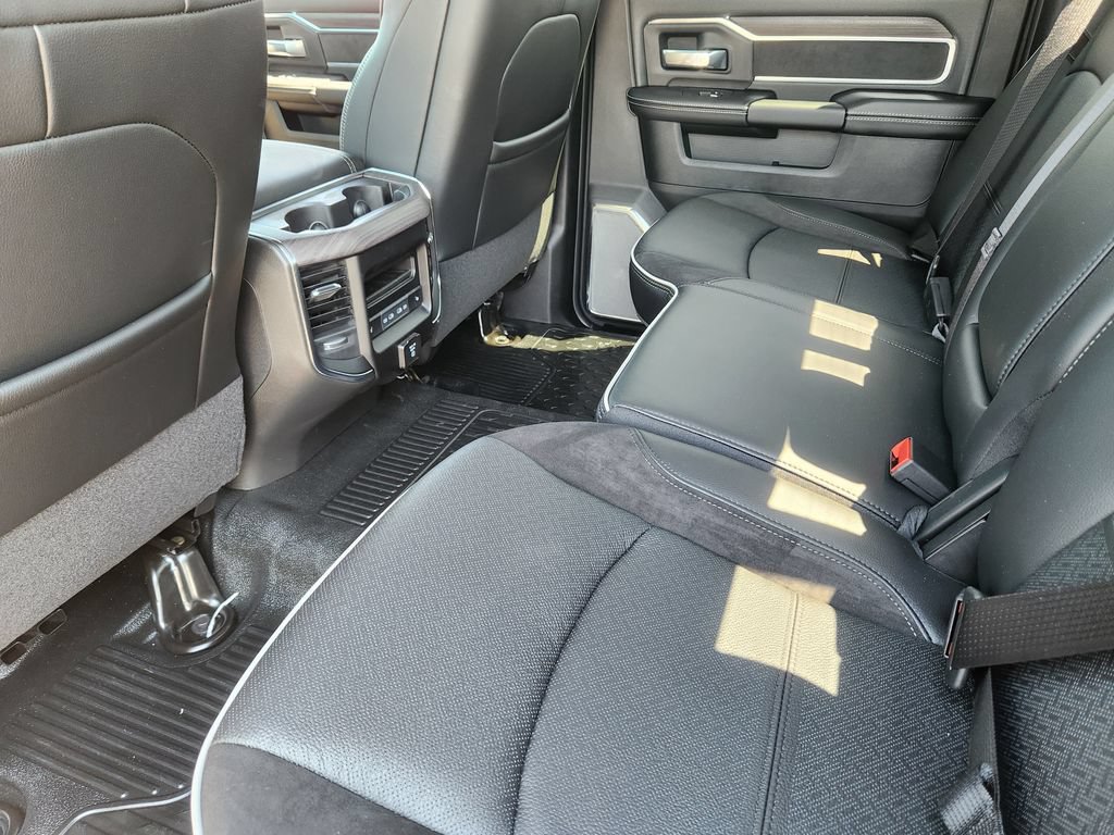 New 2026 RAM 5500 4x4 Crew Cab w/ Laramie Trim Package image 9