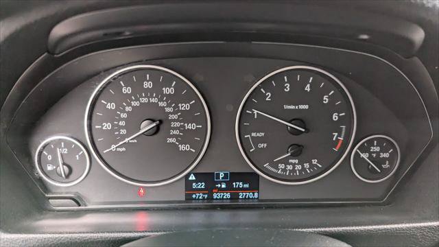 Used 2018 BMW 320i Sedan RWD image 24