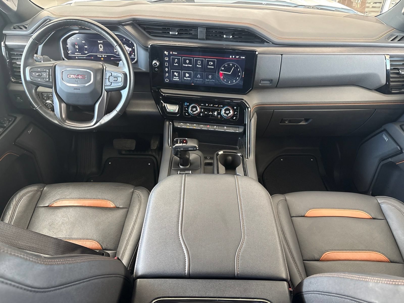 Used 2024 GMC Sierra 1500 AT4 w/ Technology Package AWD/4WD image 22