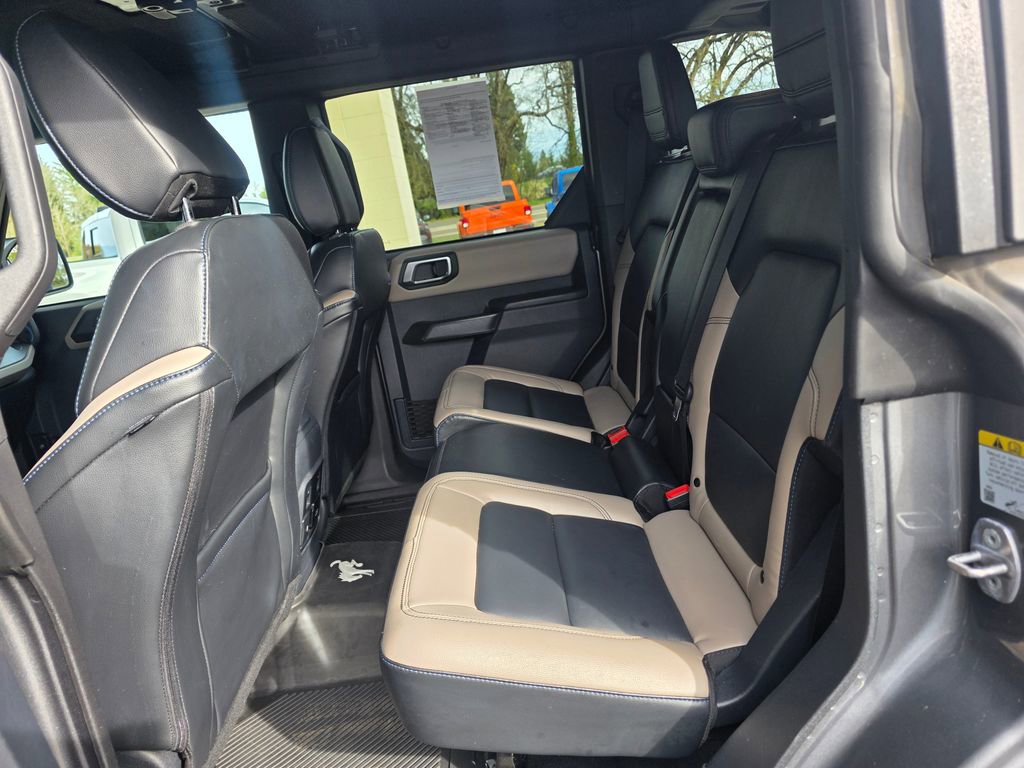 Used 2024 Ford Bronco Wildtrak image 11