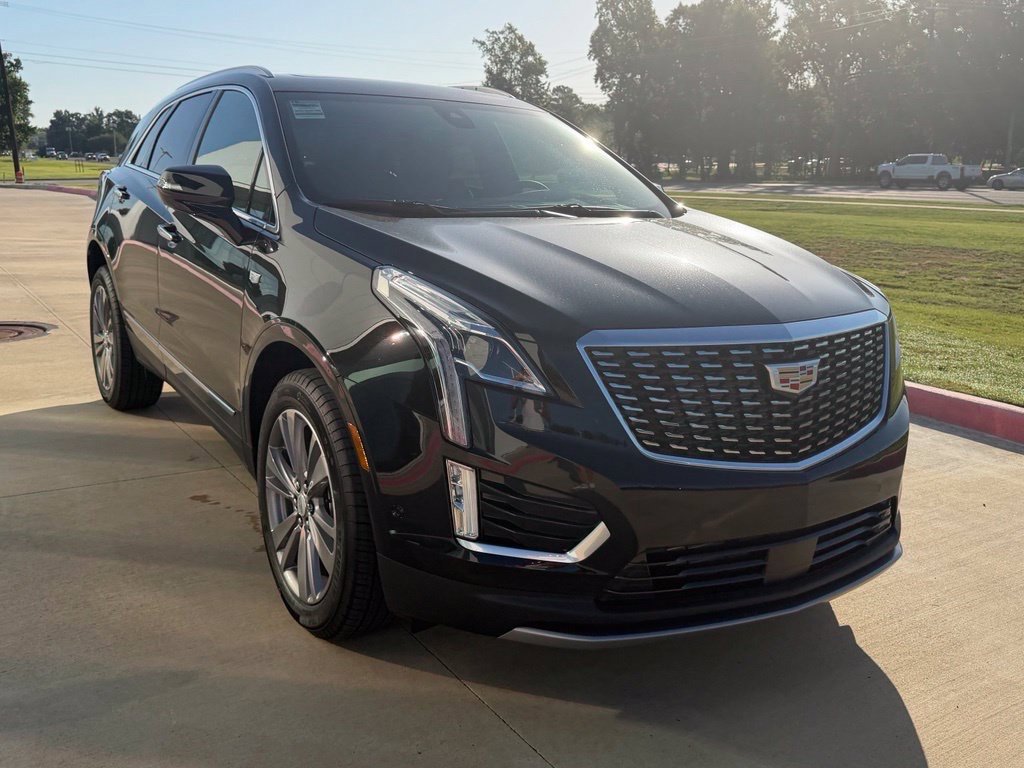 New 2026 Cadillac XT5 Premium Luxury w/ Driver Assist Package FWD image 9