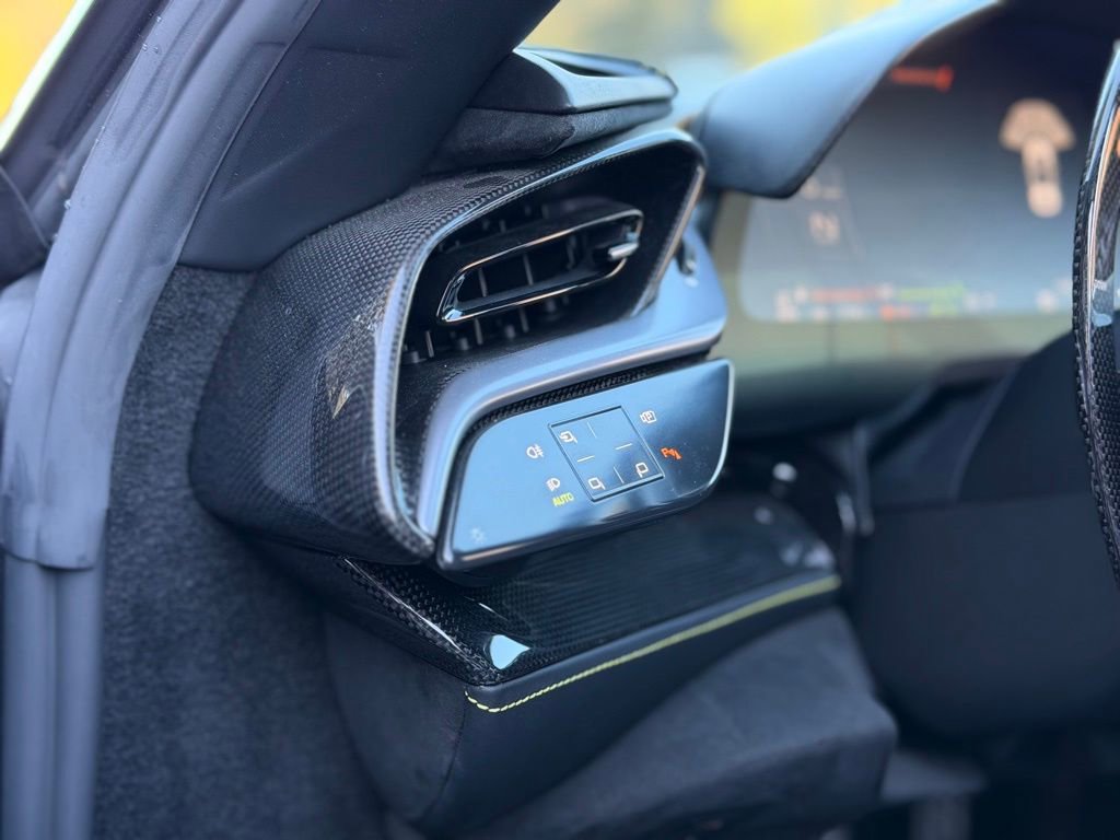 Used 2021 Ferrari SF90 Stradale image 29