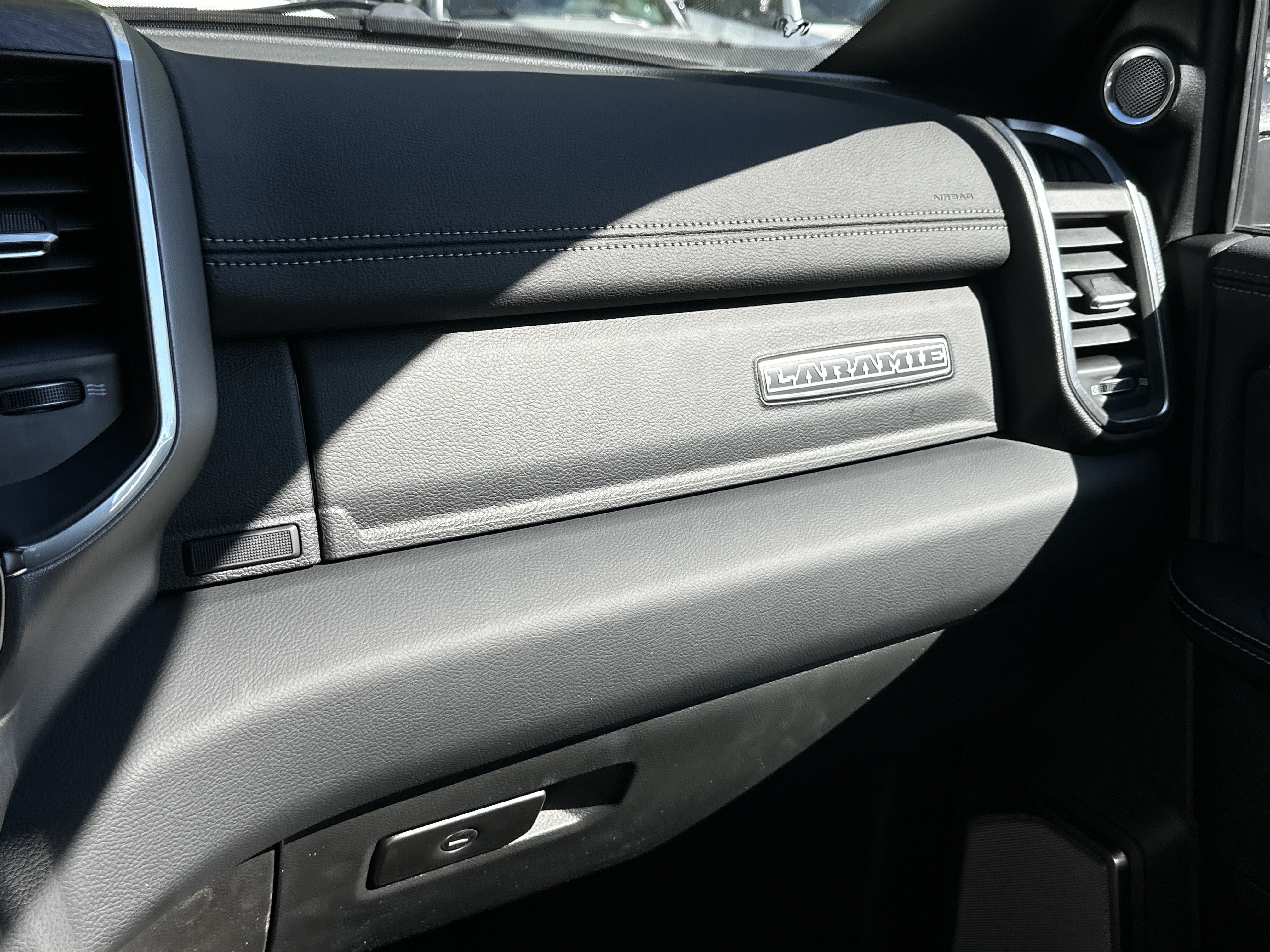 New 2027 RAM 2500 Laramie AWD/4WD image 5