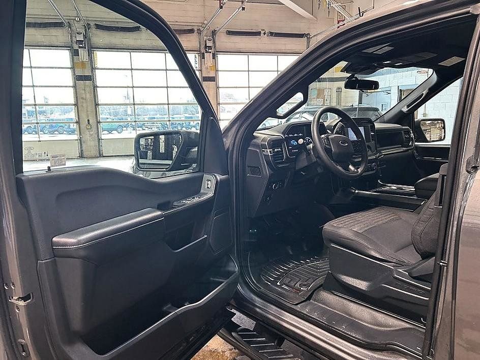 Used 2023 Ford F150 XL w/ STX Appearance Package image 9