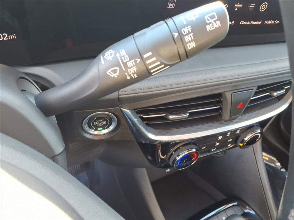 Used 2025 Buick Encore GX Sport Touring w/ Comfort Package image 21