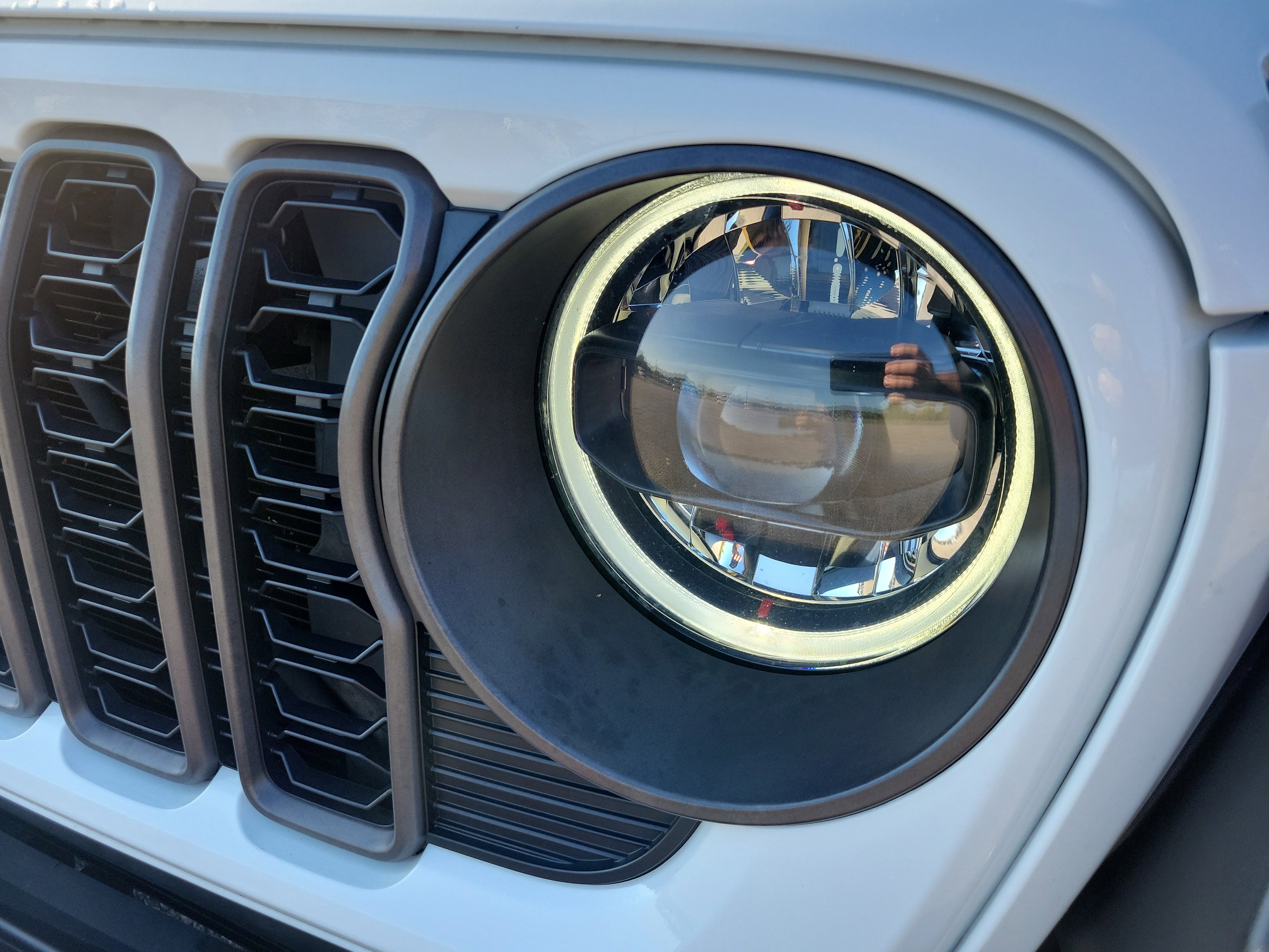 Used 2024 Jeep Wrangler Unlimited Rubicon image 9