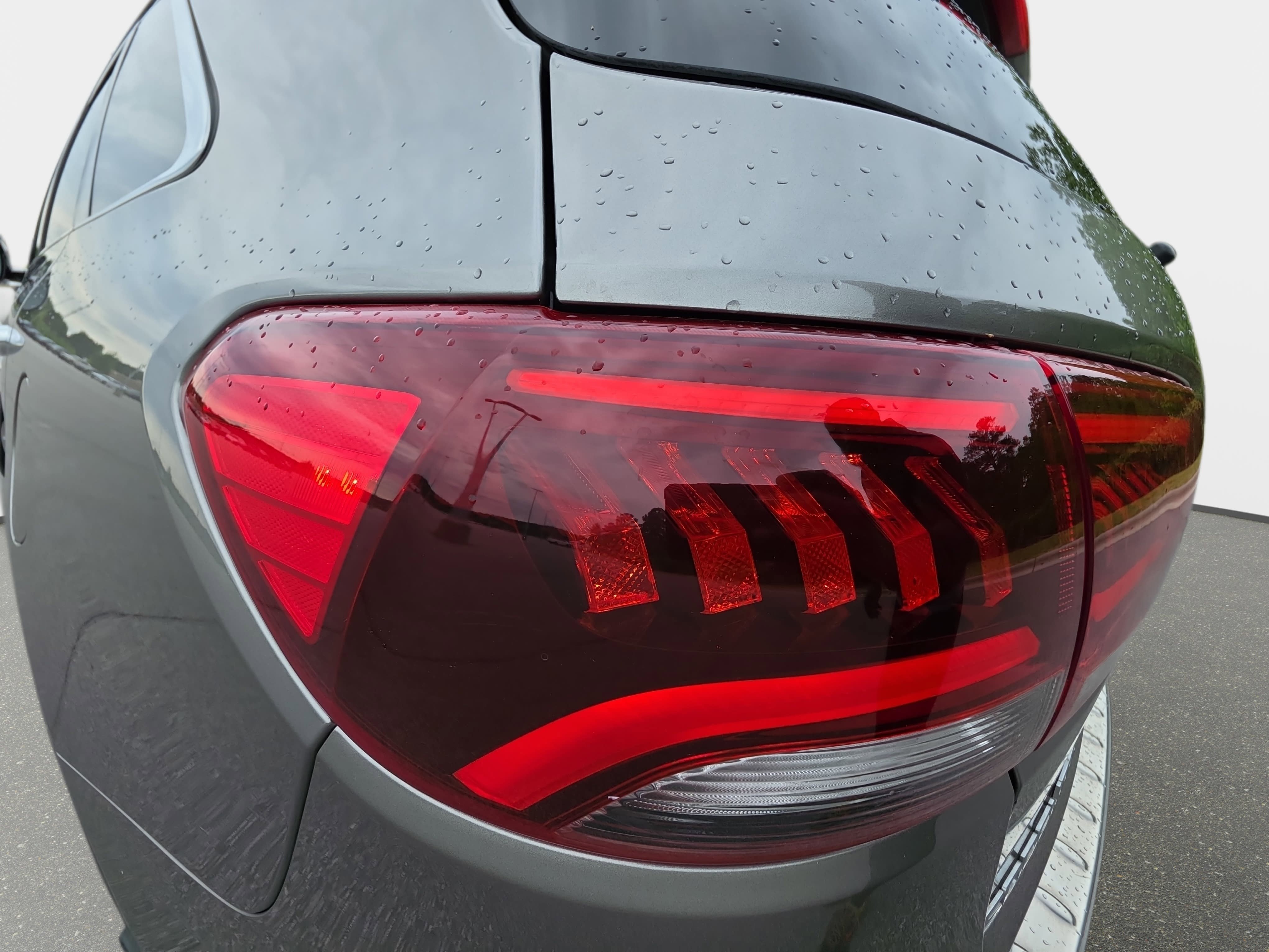 Used 2019 Kia Sorento SX FWD image 37