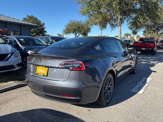 Used 2023 Tesla Model 3 Standard Range image 5