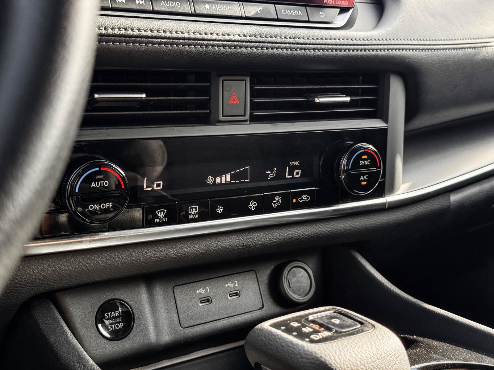 Used 2024 Nissan Rogue SV FWD image 21
